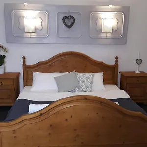 Eletteli Apartman Eger